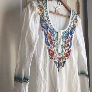 Cute lightweight embroidered 100% cotton top